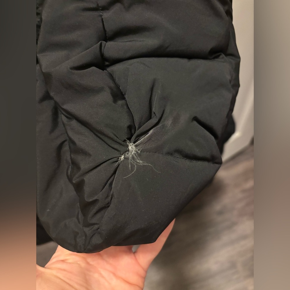 Lululemon Fluffed up Jacket - Picture 5 of 5